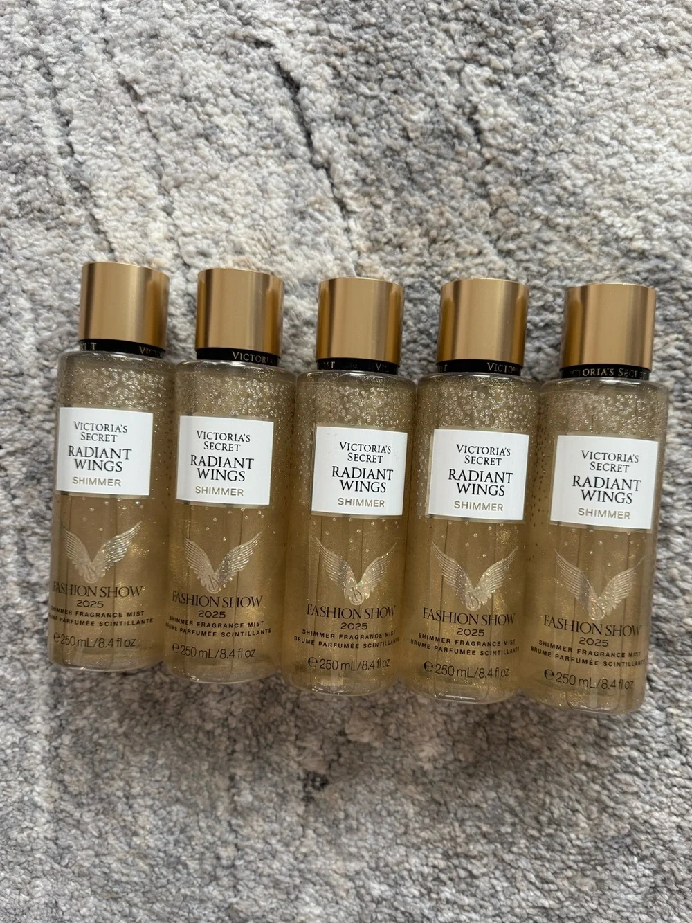 Victoria Secret- radiant wings shimmer fragrance mist